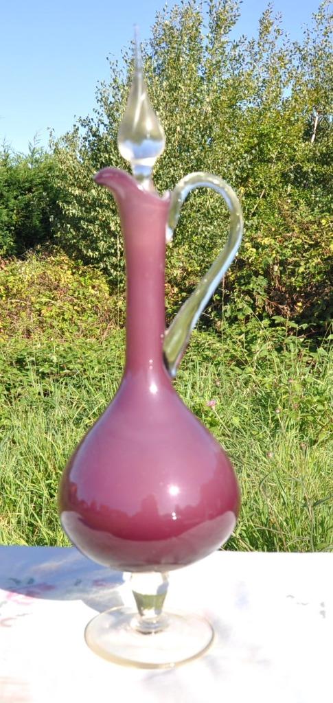 vase aiguière en verre mauve et incolore, Antiquités & Art, Enlèvement ou Envoi