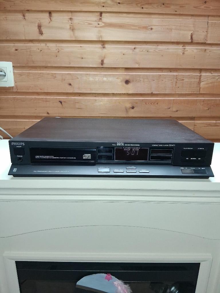 Goedwerkende Philips cd 471 cd speler, TV, Hi-fi & Vidéo, Lecteurs CD, Enlèvement ou Envoi, Comme neuf, Philips