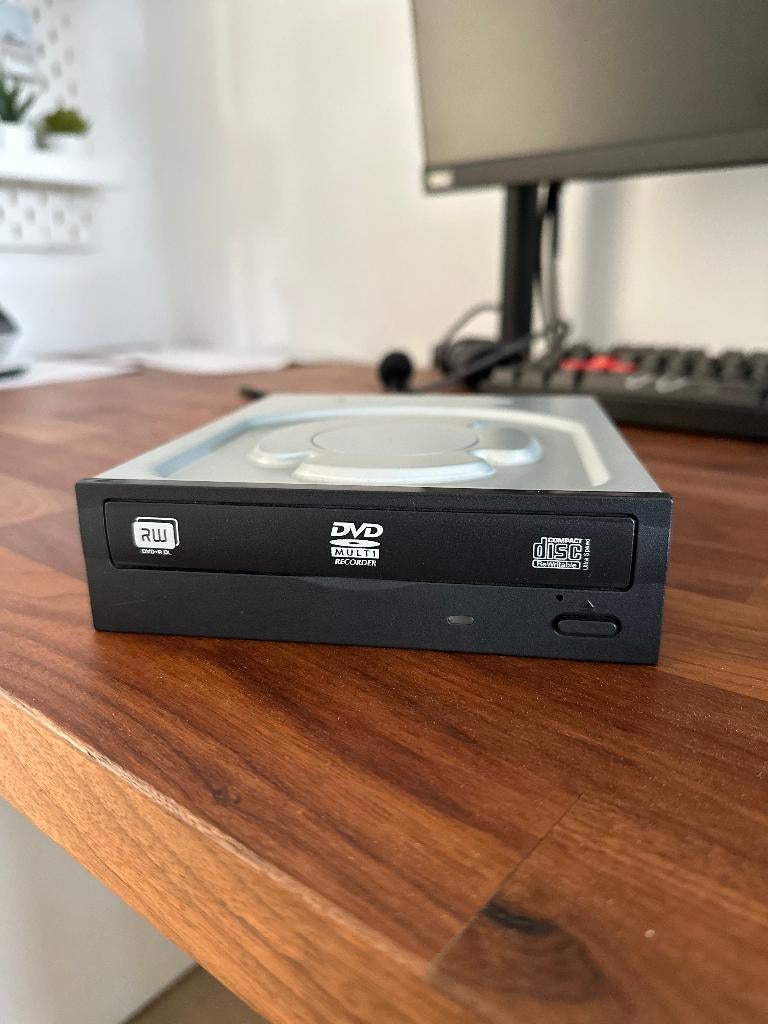 Lite-On iHAS124-04 SATA DVD/CD RW, Informatique & Logiciels, Barebones, Enlèvement, Utilisé
