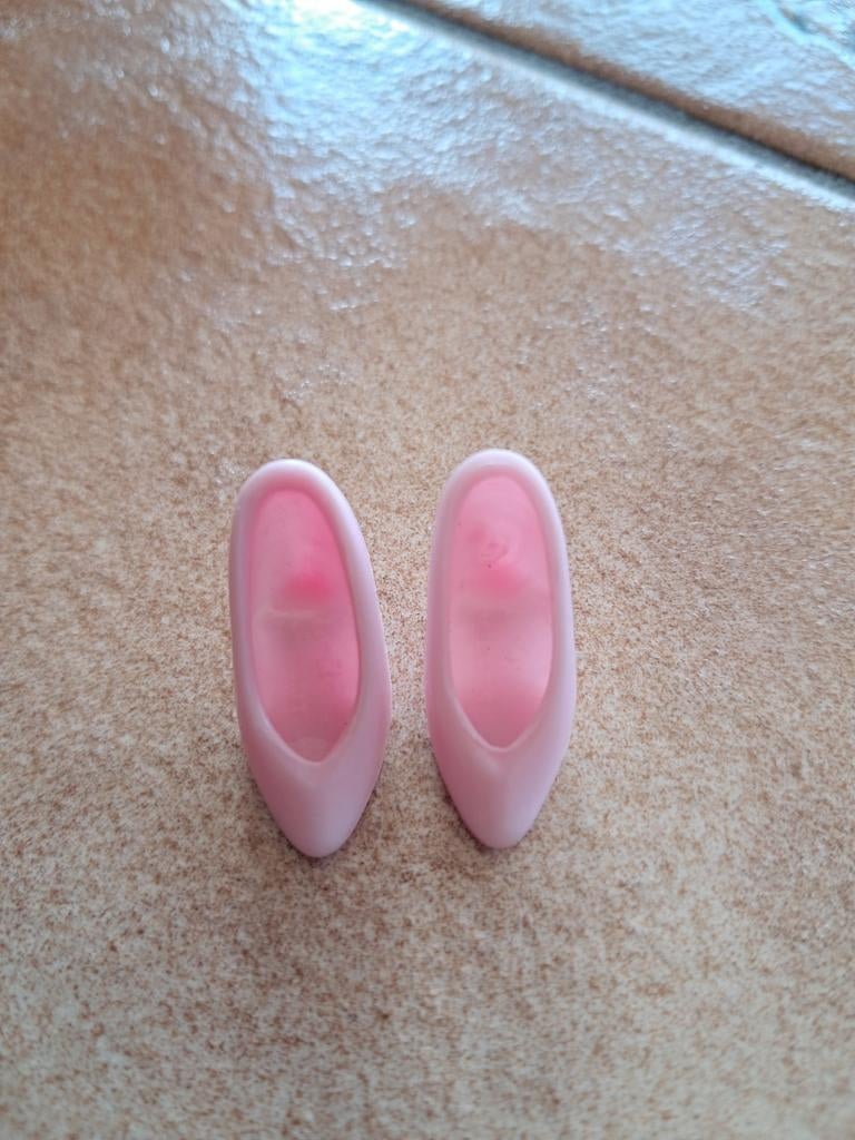 Paire d'escarpins roses clair Barbie, Enlèvement ou Envoi, Comme neuf, Barbie