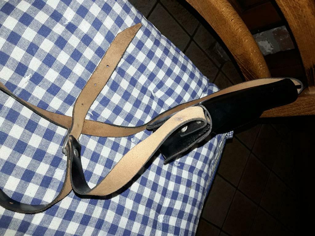 Petit sac cuir assez épais, Ophalen of Verzenden, Zo goed als nieuw, Zwart