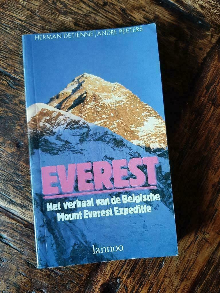 Everest, het verhaal van de Belgische Mount Everest Expediti, Boeken, Hobby en Vrije tijd, Zo goed als nieuw, Ophalen of Verzenden