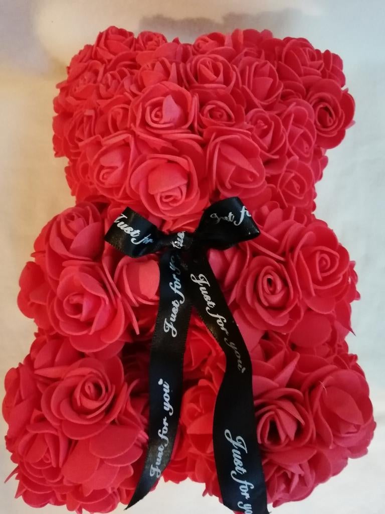 Beer ''LOVE BEAR" ,met rozen, 'JUST FOR YOU", Verzamelen, Ophalen