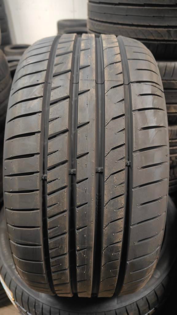 245/40r18 syron 90€ per stuk met montage en balanceren, Ophalen