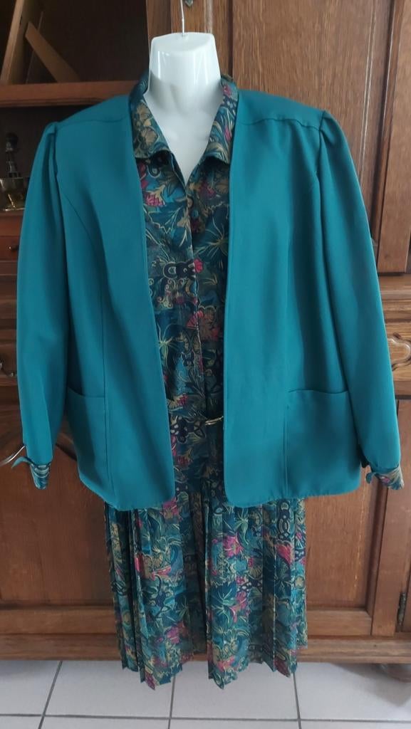 ensemble vintage taille 44, Vêtements | Femmes, Enlèvement ou Envoi, Comme neuf, Robe