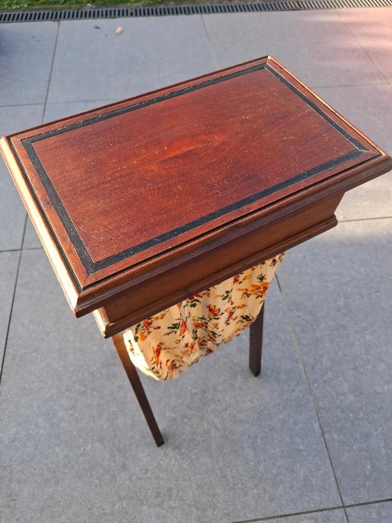 Meuble de couture, Enlèvement