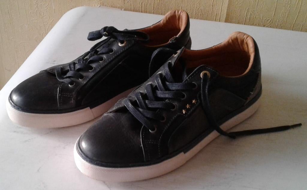 Cuir neuves Taille 36, Vêtements | Hommes, Chaussures, Neuf, Chaussures à lacets, Enlèvement, Bleu