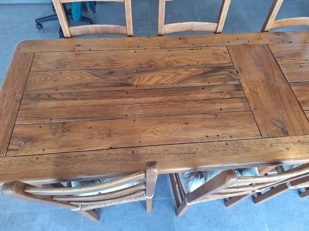 Table en bois de ferme, Enlèvement