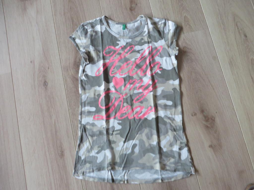 T-shirt Benetton taille 140 (n 4996), Enlèvement ou Envoi, Chemise ou À manches longues, Utilisé, Benetton