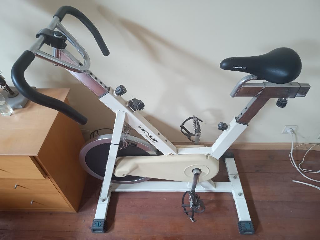 Hometrainer Dunlop Pro-Line 3400, Ophalen, Gebruikt, Benen, Hometrainer
