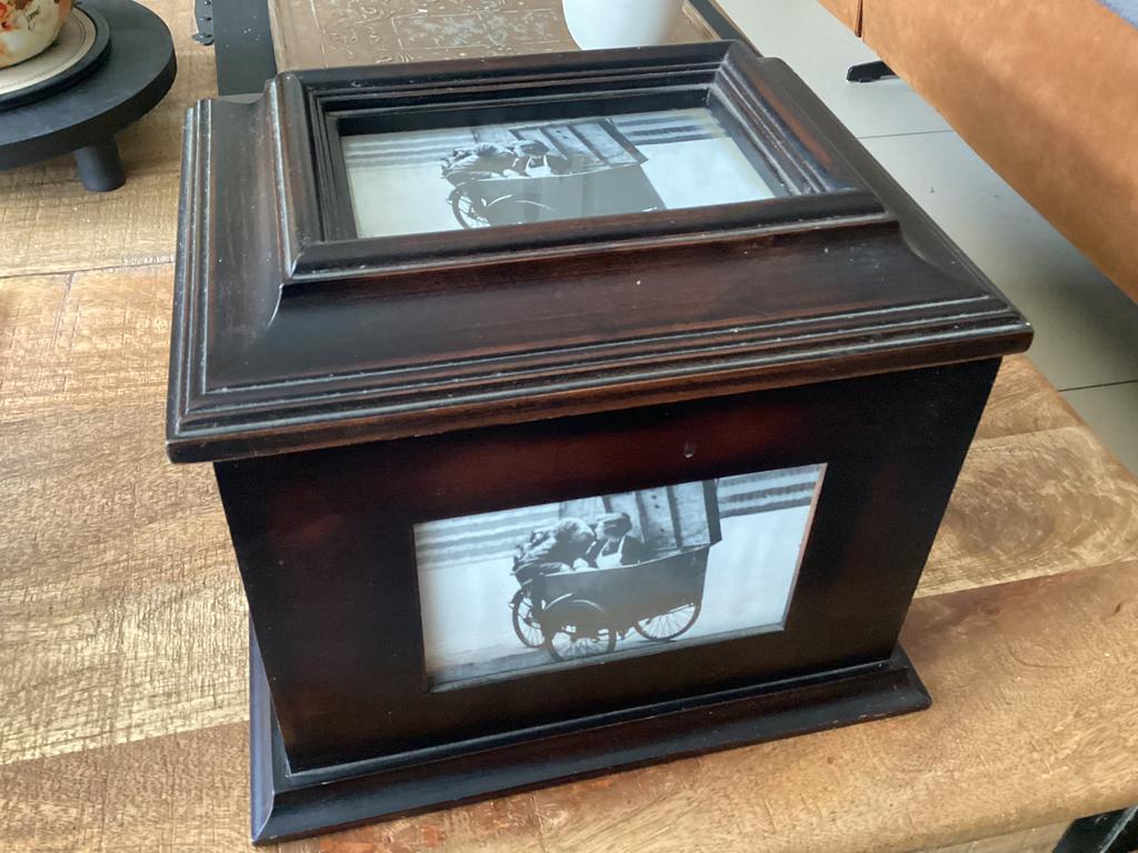 Box voor foto’s - 8 hangmappen, TV, Hi-fi & Vidéo, Photo | Cadres photo, Utilisé, Enlèvement