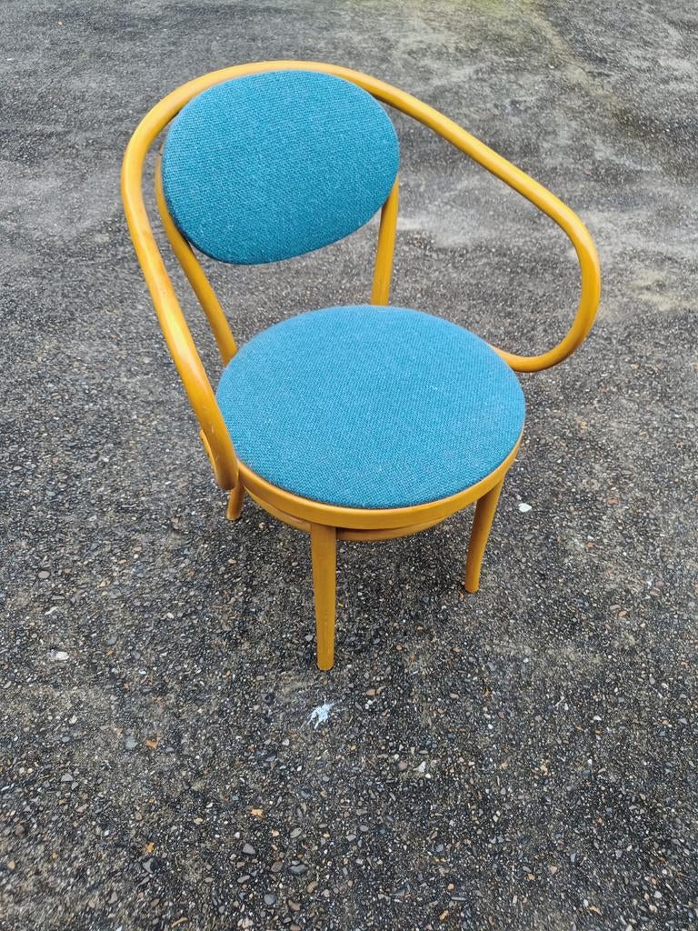 Vintage armstoel Le Corbusier Thonet, Ophalen