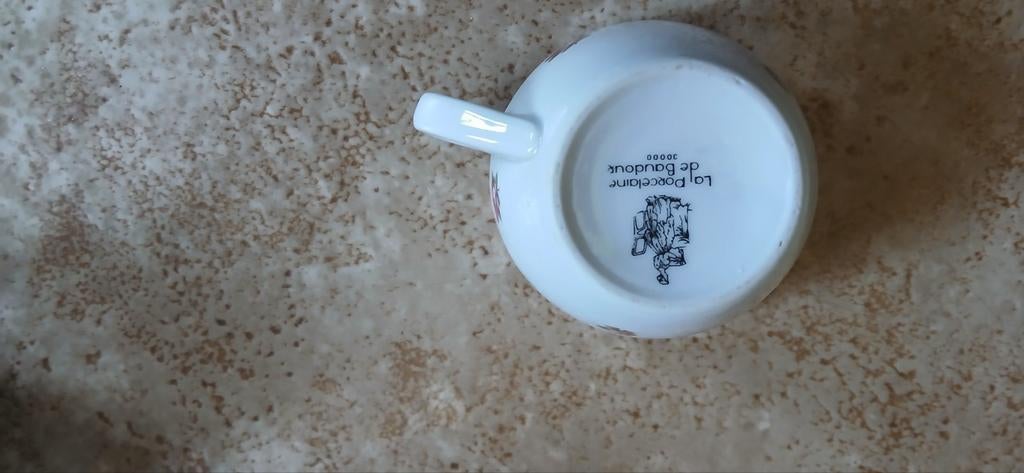5 tasses porcelaine Baudour, Enlèvement, Comme neuf, Porcelaine
