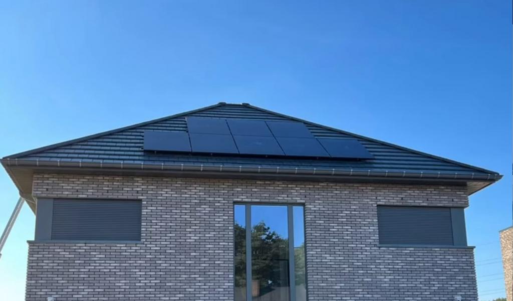 Zonnepanelen, thuisbatterijen, airco’s, Ophalen, Nieuw, Compleet systeem, 200 wattpiek of meer