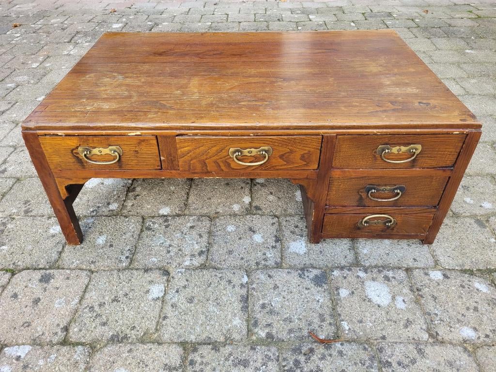 Laagste prijs ! Uniek Laag antiek salontafeltje met 4 lades, Antiek en Kunst, Ophalen