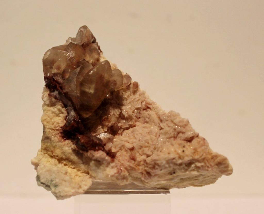 CALCIET op DOLOMIET uit Duitsland, Ophalen of Verzenden, Mineraal
