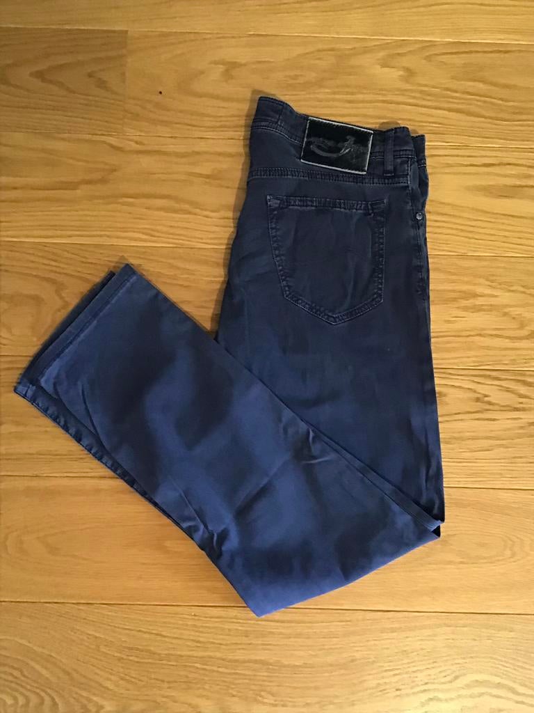 Pantalon homme Jacob Cohën, Enlèvement ou Envoi, Jacob Cohën, Porté, Bleu