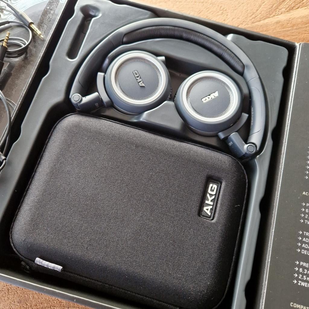 Casque supra-aural AKG K-450 (filaire), Enlèvement, Comme neuf, Supra-aural