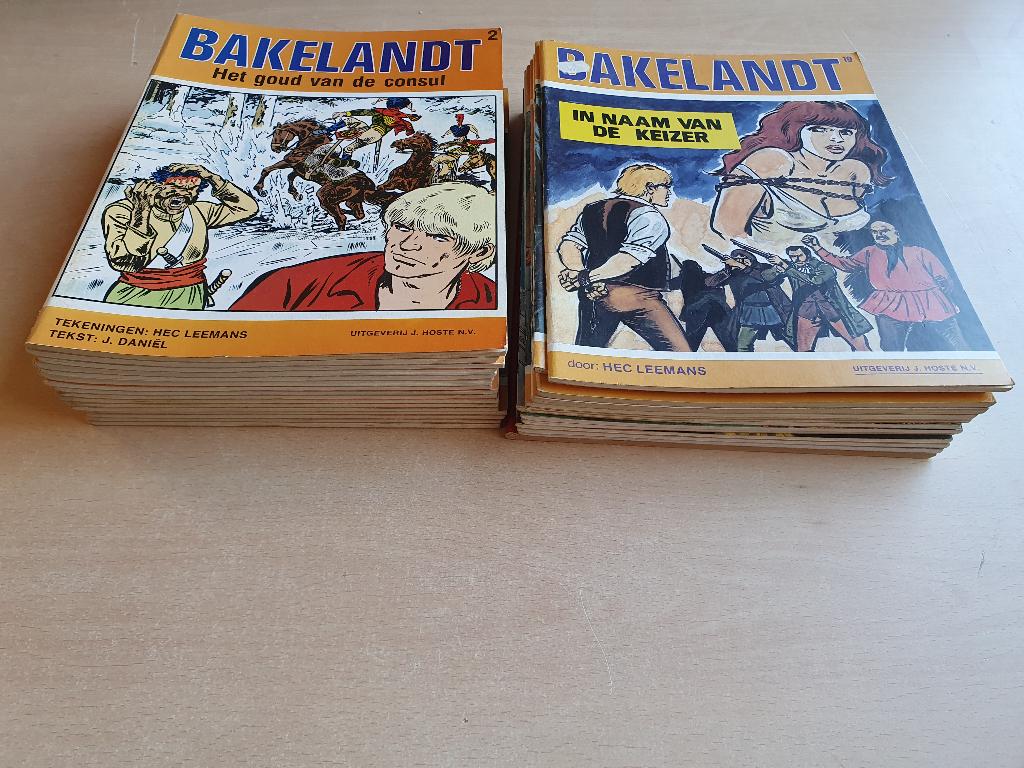 40 strips van Bakelandt, Ophalen of Verzenden