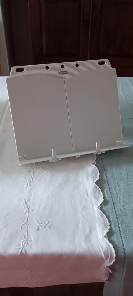 Ipad steun of boeken steun, Computers en Software, Ophalen of Verzenden, Nieuw, FELLOWES, In diepte verstelbaar