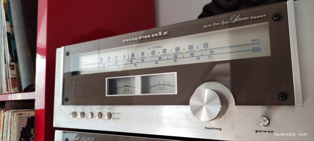 MARANTZ TUNER 2020 L STEREO-ONTVANGER, Ophalen of Verzenden, Zo goed als nieuw