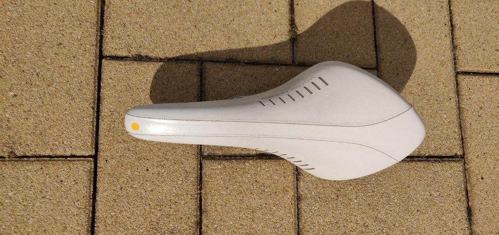 Zadel voor koersfiets, Fietsen en Brommers, Ophalen, Gebruikt, Zadel