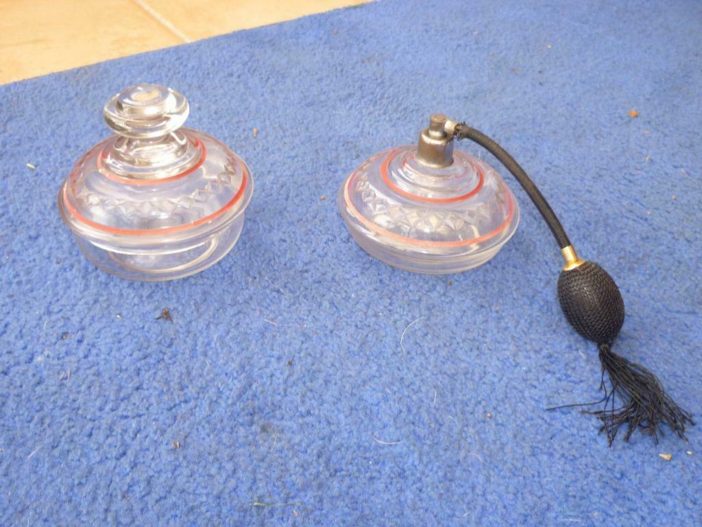 Glazen parfum flesje+poederdoos, Verzamelen, Ophalen, Gebruikt