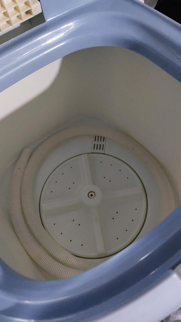 Mini machine à laver pour le camping, le lavage des mains ou, Enlèvement, Comme neuf