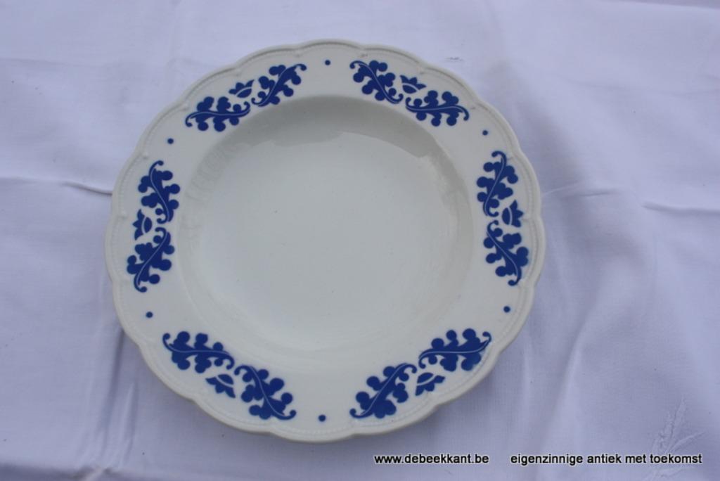 Retro vintage antieke oude borden Boch eikenblad blauw DIEP, Enlèvement ou Envoi