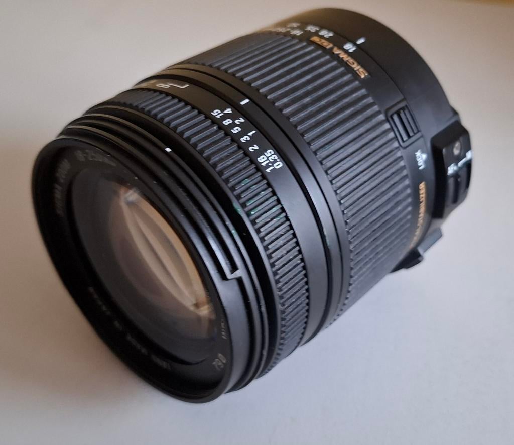 Objectif SIGMA DC 18-250mm MACRO HSM, Enlèvement, Comme neuf