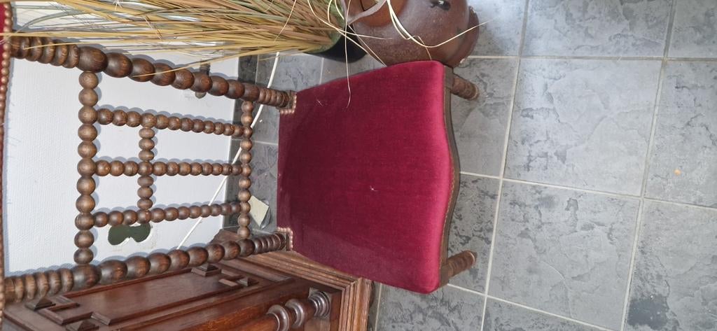 Antieke kerkstoel kleur rood zoals op foto, Enlèvement