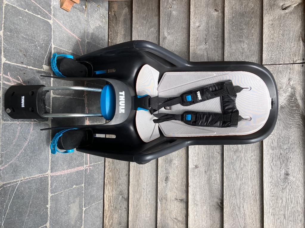 Fietsstoel ridealong Thule, Fietsen en Brommers, Fietsaccessoires | Fietsstoeltjes, Ophalen, Achterzitje, Gebruikt, 9 t/m 36 kg