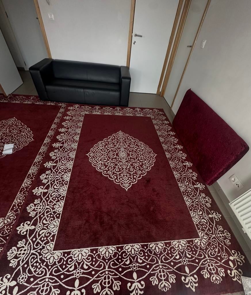3 rode tapijten 200x300 – goede staat, Huis en Inrichting, Stoffering | Tapijten en Vloerkleden, Ophalen, Klassiek, Vierkant, 200 cm of meer