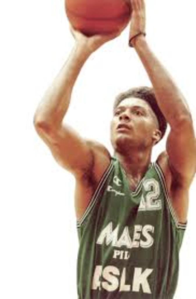 Gezocht basket shirts Racing Mechelen, Ophalen, Gebruikt, Kleding