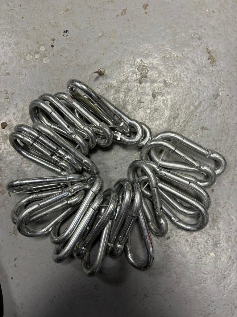 24 stuks musketon verzinkt 10cm, Enlèvement, Comme neuf