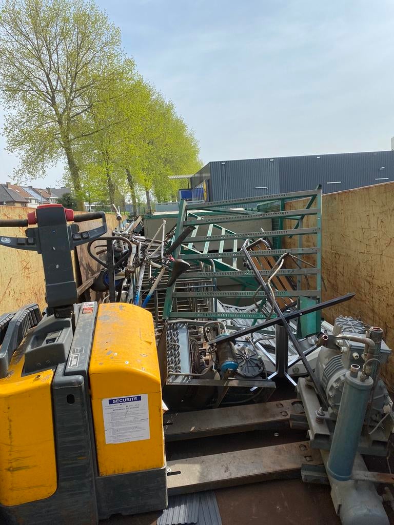 Gratis ophaling oud ijzer regio brugge-oostende-torhout, Doe-het-zelf en Bouw, Overige Doe-Het-Zelf en Bouw, Gebruikt, Ophalen of Verzenden