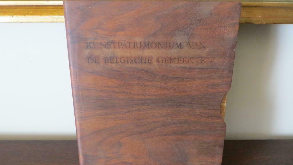 PATRIMOINE ARTISTIQUE DES MUNICIPALITÉS BELGES, Enlèvement ou Envoi, Comme neuf, Peinture et dessin, STICHTING CULTURA