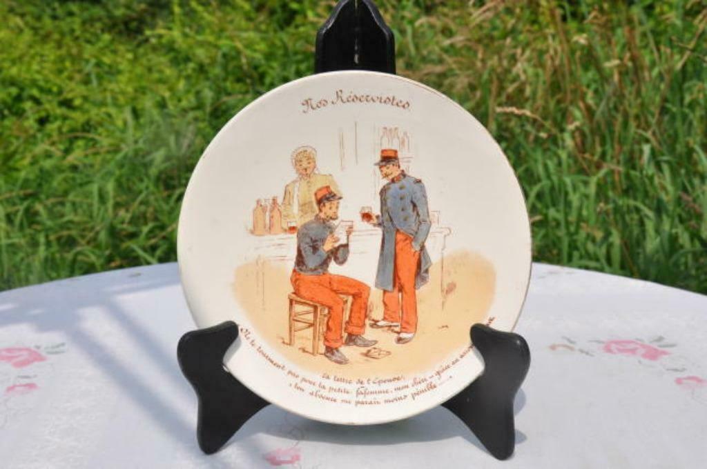 §  assiette parlante Lunéville série les réservistes (2), Antiquités & Art, Antiquités | Céramique & Poterie, Enlèvement ou Envoi