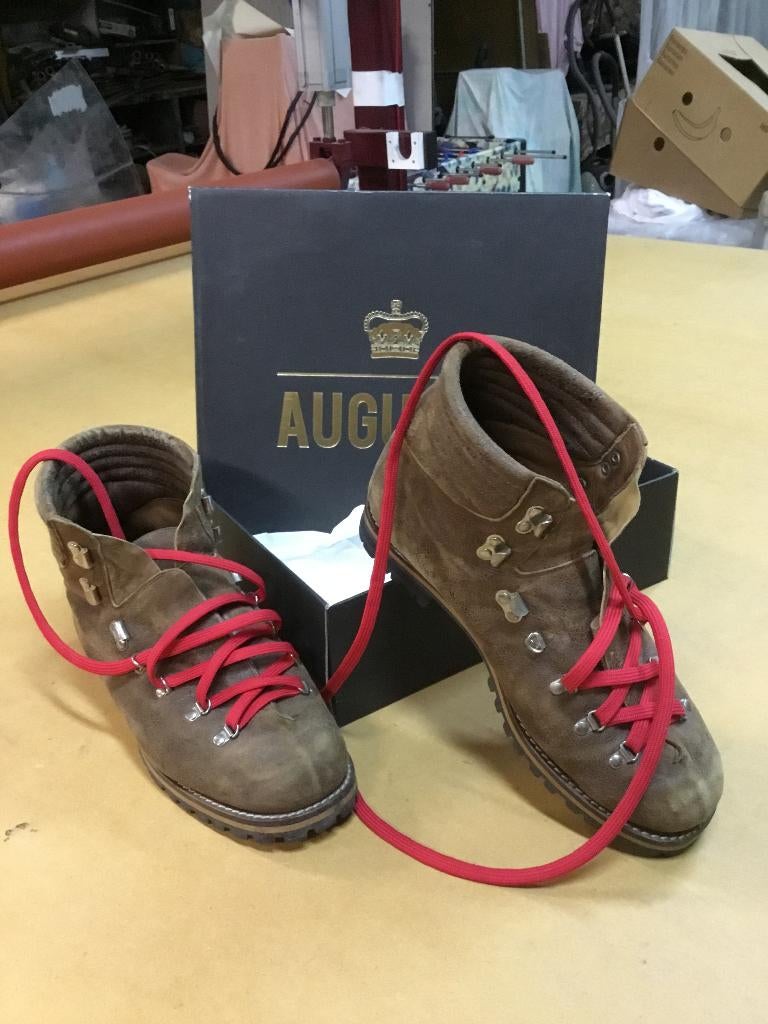 Wandelschoenen, Verzenden