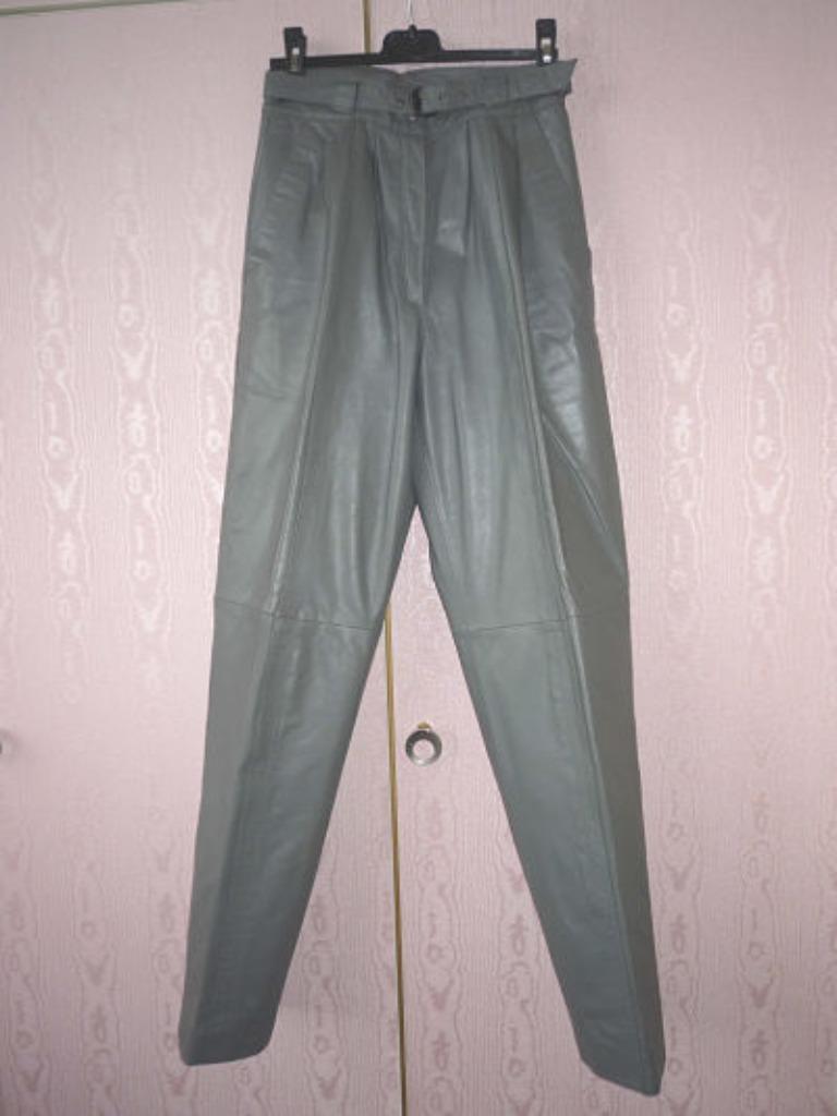 Pantalon en cuir classique pour femmes, Gris, Enlèvement ou Envoi, Taille 36 (S), Comme neuf