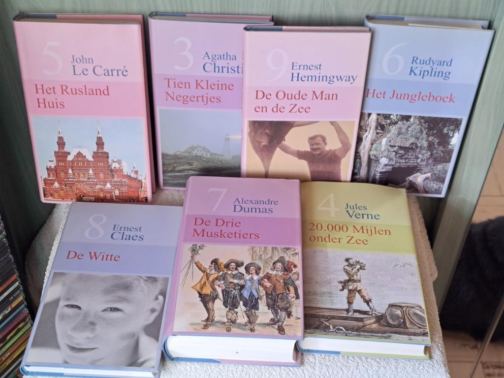 Boeken romans, Ophalen, Zo goed als nieuw