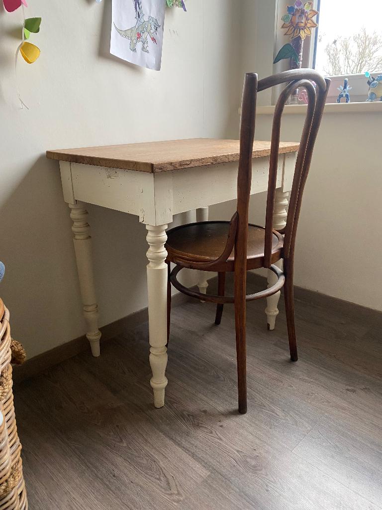 Vintage bureau tafel en stoel thonet stijl, Ophalen