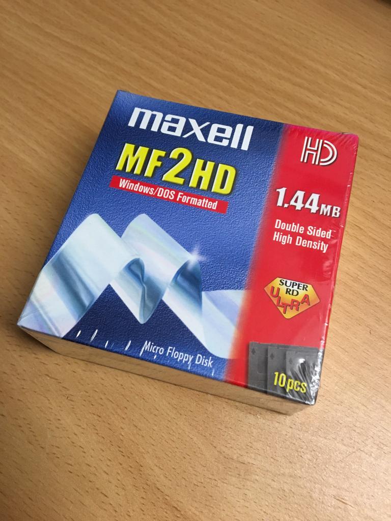 Disquettes Maxell ( neuves ), Neuf, Enlèvement ou Envoi, Réinscriptible, Autres types