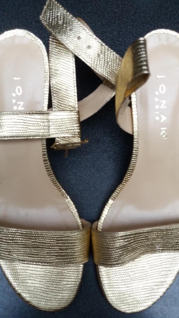 sandalen goudkleurig JONAK (PARIS) maat 37 - ALS NIEUW, Kleding | Dames, Ophalen of Verzenden, Zo goed als nieuw, Sandalen of Muiltjes