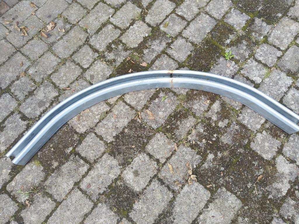 bocht bovenrail van ROB (ARLU) rail serie 140.000, Doe-het-zelf en Bouw, Ophalen, Zo goed als nieuw, Overige typen