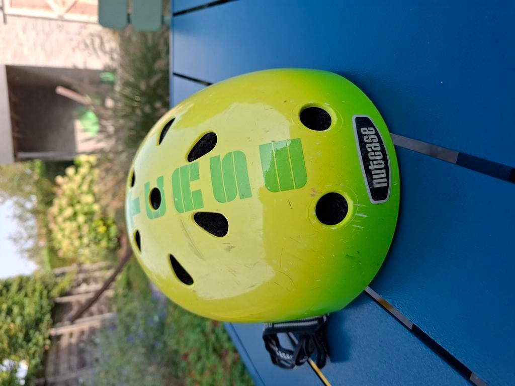 Nutcase S-M 52cm-59cm, Fietsen en Brommers, Ophalen, Gebruikt, S