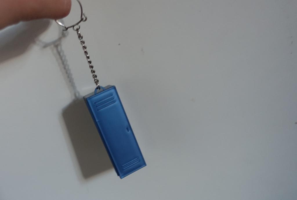 Werkkast sleutelhanger met opberg ruimte, Ophalen of Verzenden