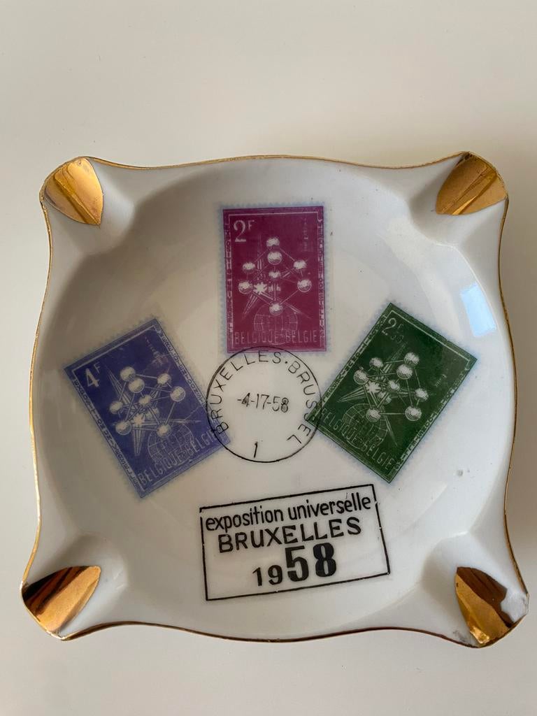 Cendrier expo 58, Cendrier