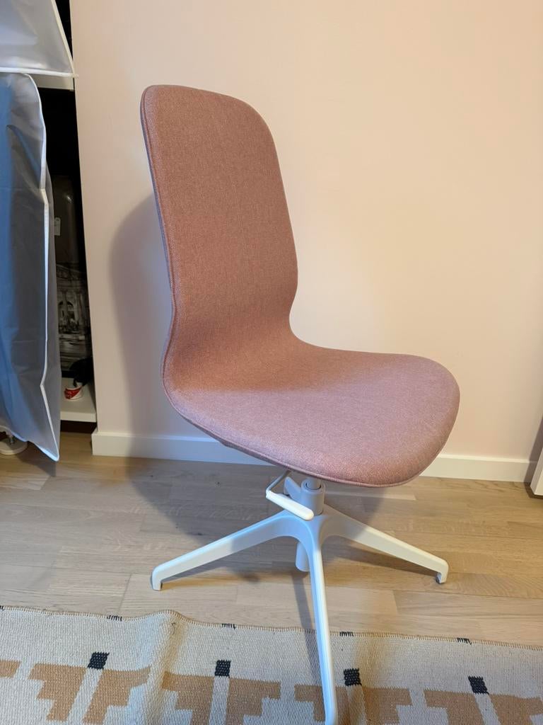 IKEA bureaustoel, Huis en Inrichting, Ophalen, Zo goed als nieuw, Roze, Bureaustoel