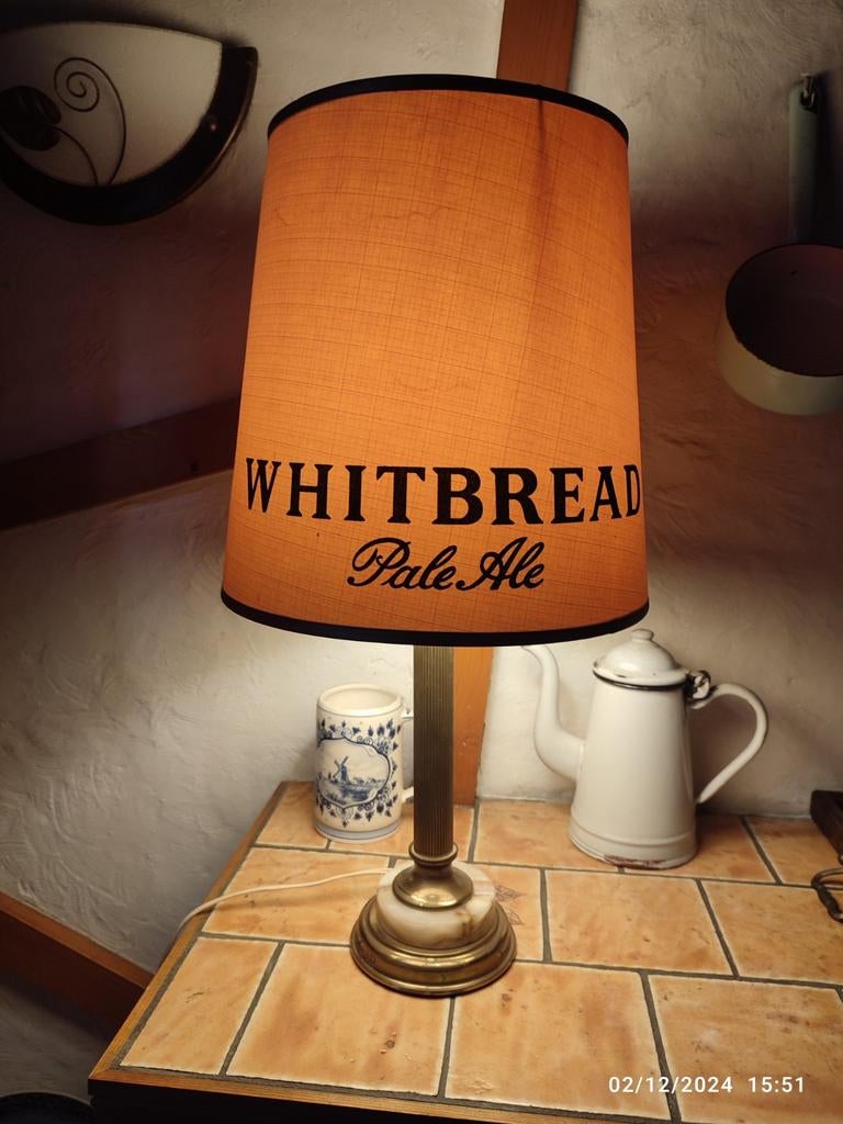 Oude PALE-ALE WHITBREAD-lamp., Verzamelen, Ophalen, Gebruikt, Overige typen, Overige merken